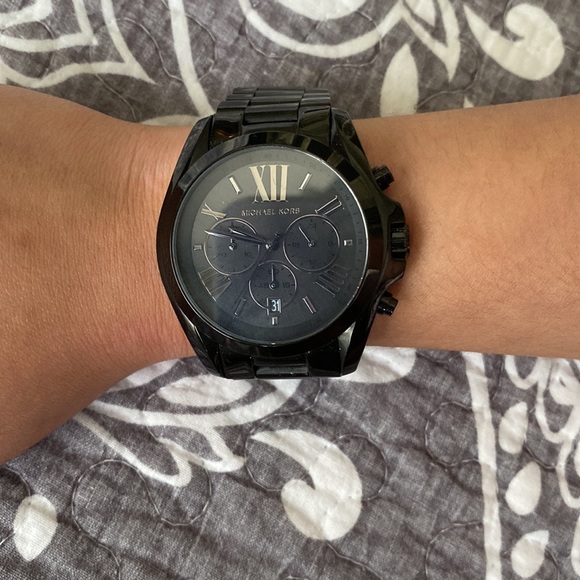 Michael Kors Watch - Picture 3 of 3